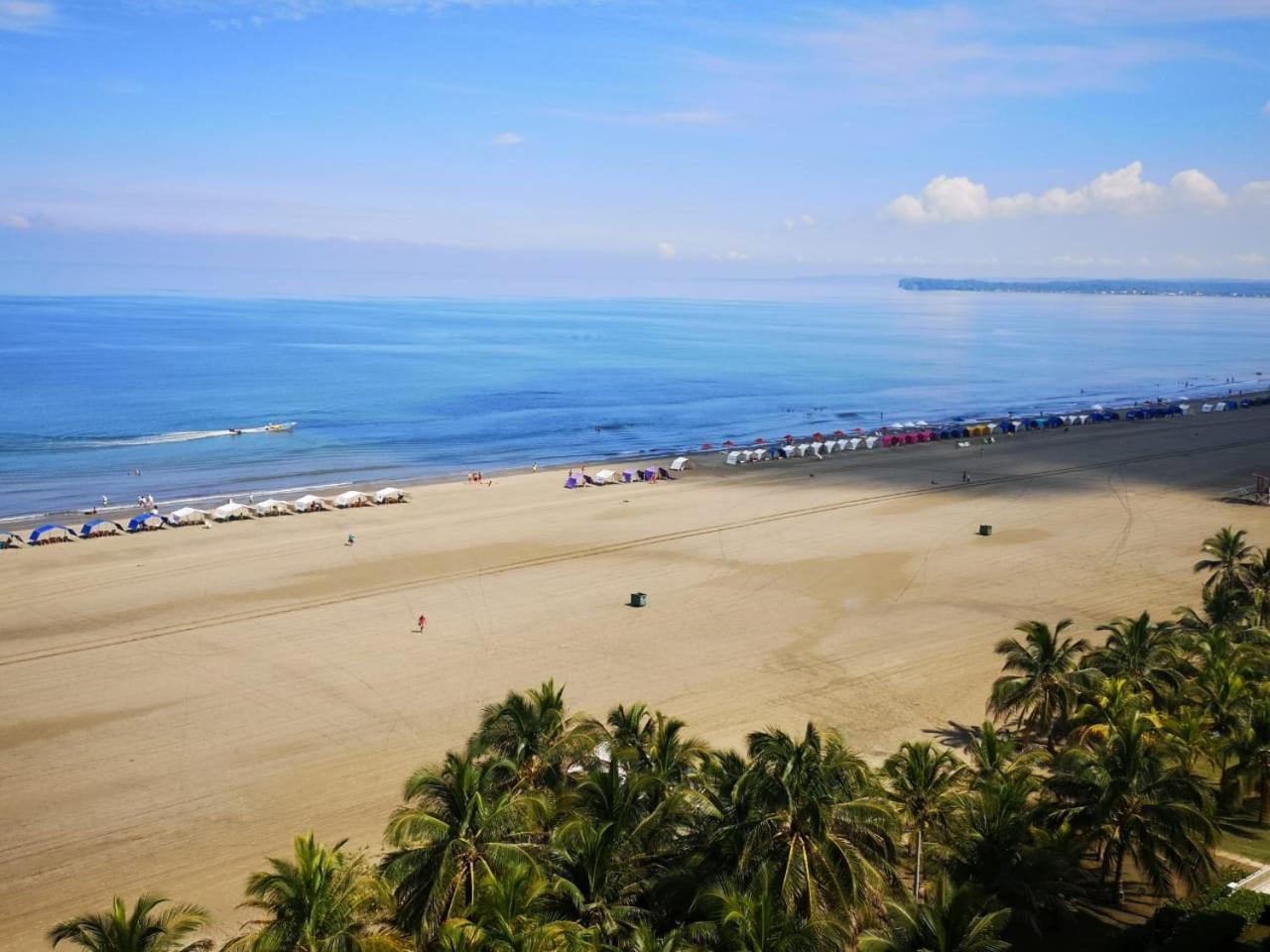 En Zona Norte 2 Hab Y Salida A Playa Cerca Al Americas Apartamento